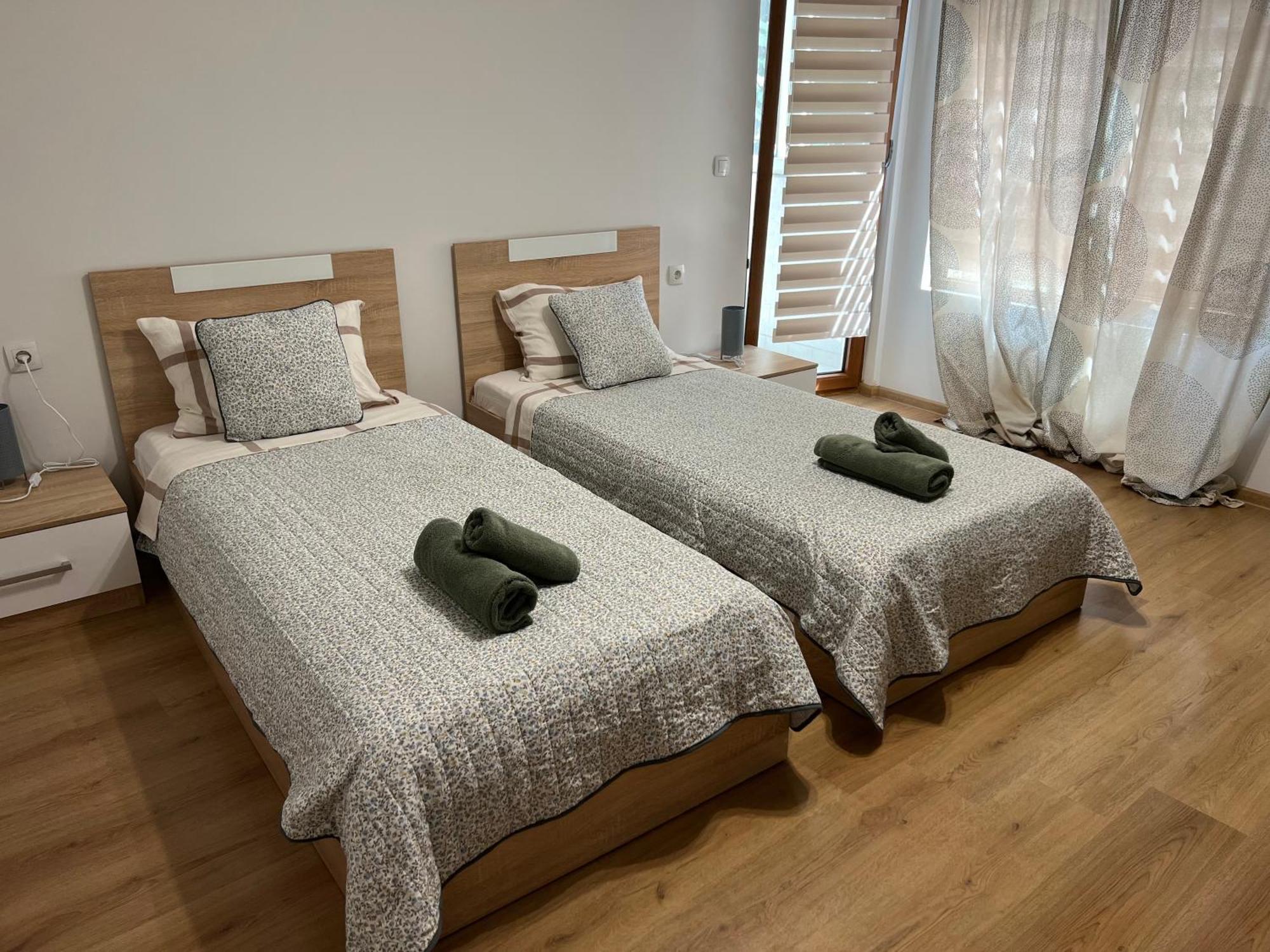 Top Center Apartment In Veliko Tărnovo Esterno foto